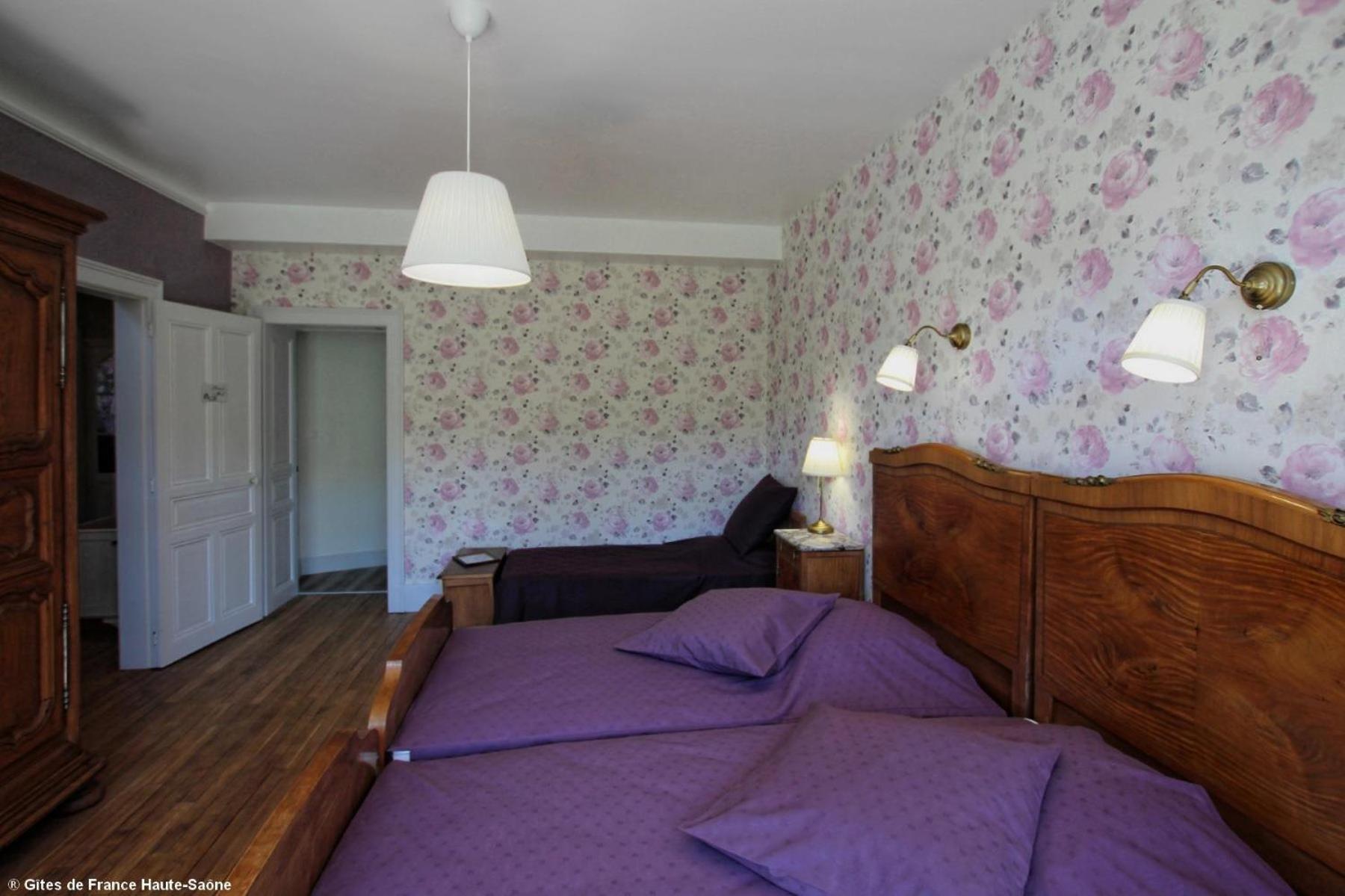 Au Fil Du Temps Bed and Breakfast Fougerolles-Saint-Valbert Eksteriør billede